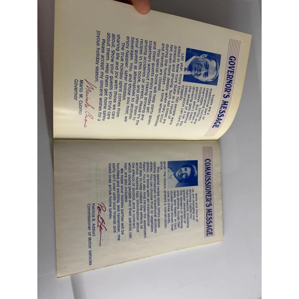 Toast to Life Recipe Booklet 1988 Cocktails Hors d'Oeuvres NYS Mario Cuomo‎ Vtg